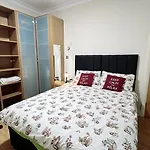 Central London Apartment For Family Upto 5